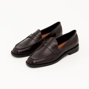 Shop Peche Joyce Loafer - Brown